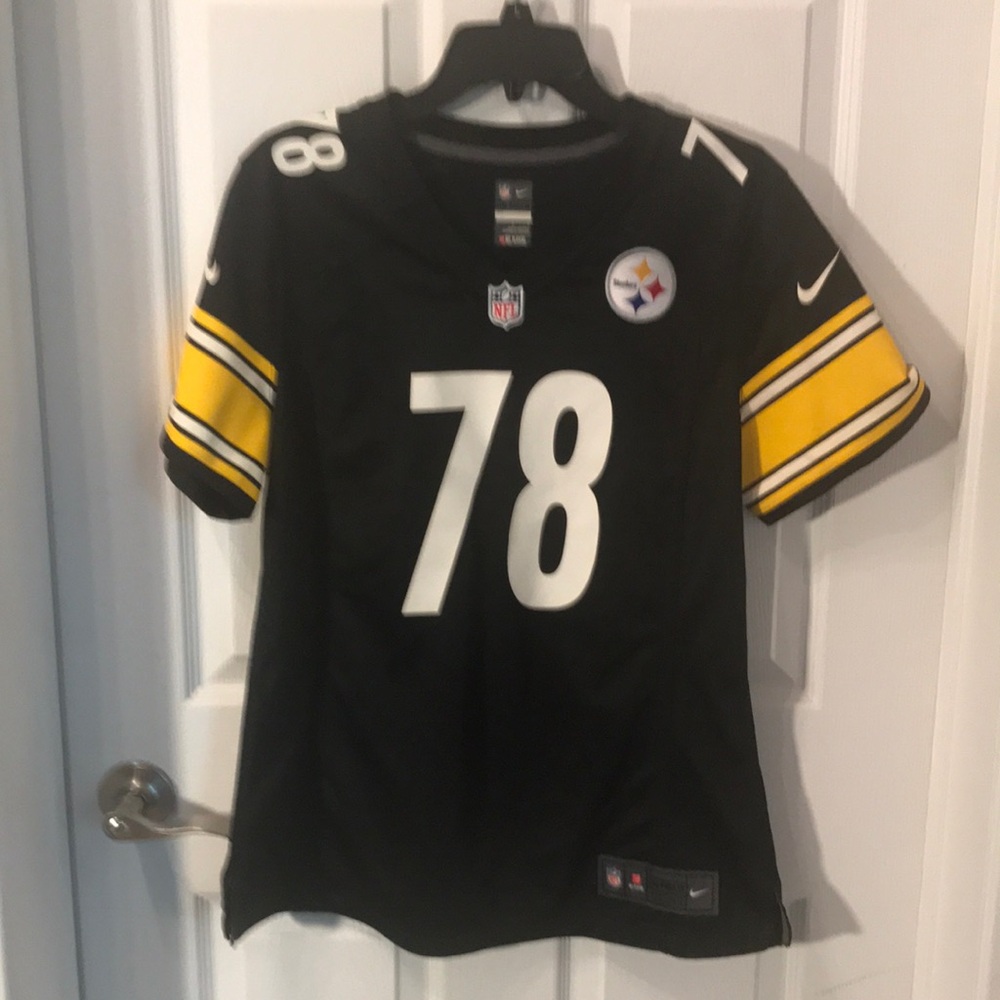 NFL Steelers Kids size L football jersey
